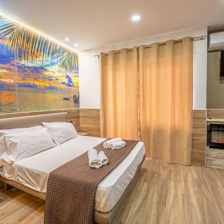 Virtus Prestige - Rooms & Apartments Рим Екстер'єр фото